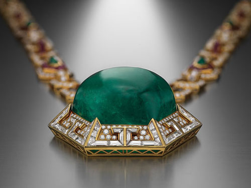 Vogue攜手寶格麗開啟“寶石?夢”現代華麗之旅