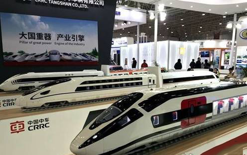 首屆中國工業(yè)設(shè)計(jì)展覽會亮相武漢 “黑科技”齊上陣