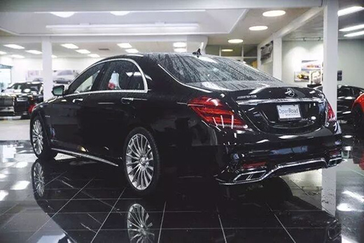 奔馳S65堅持品牌設(shè)計 巔峰性能駕馭