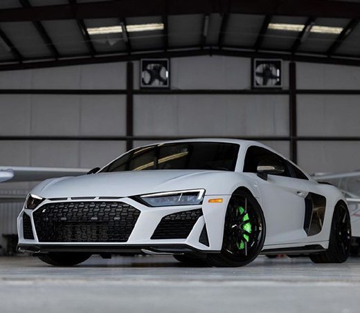 犀利的造型設計 很有攻擊性 奧迪R8實車