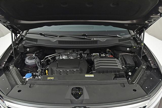 攬境采用大眾品牌最新的尖端SUV設(shè)計(jì)語言